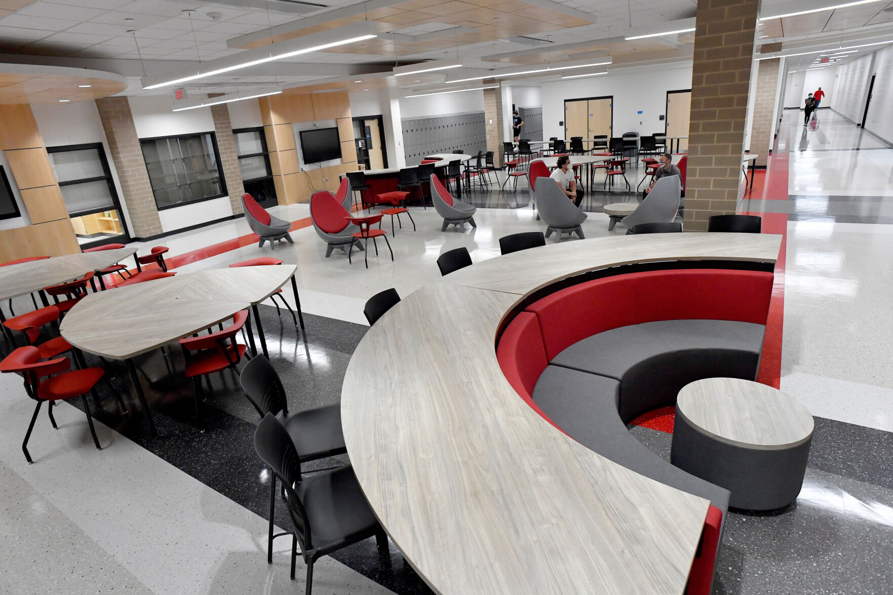 Photo_News_GainesvilleHS_ExtendedLearning.jpg